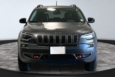 Photos of 2022 Jeep Cherokee Trailhawk for sale in Roanoke, IN at Southwest Auto Sales