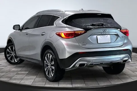 More photos of 2019 INFINITI QX30 LUXE at Southwest Auto Sales, IN
