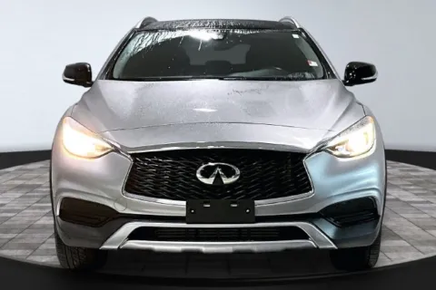 Photos of 2019 INFINITI QX30 LUXE for sale in Roanoke, IN at Southwest Auto Sales