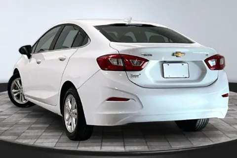 More photos of 2018 Chevrolet Cruze LT at Southwest Auto Sales, IN