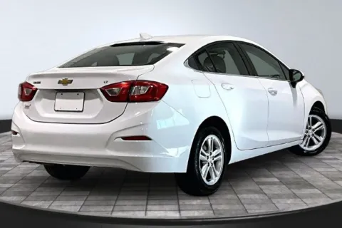 More photos of 2018 Chevrolet Cruze LT at Southwest Auto Sales, IN