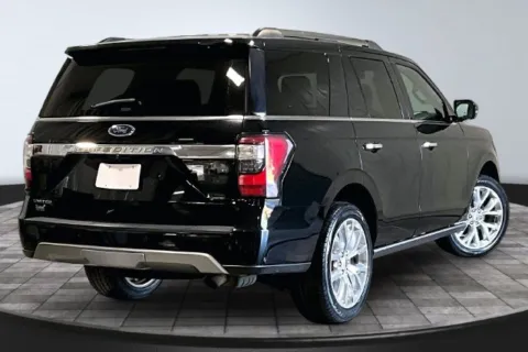 More photos of 2018 Ford Expedition Limited at Southwest Auto Sales, IN