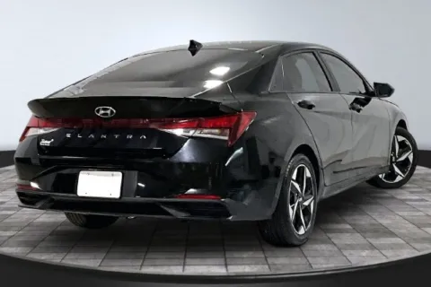 More photos of 2023 Hyundai Elantra SEL at Southwest Auto Sales, IN