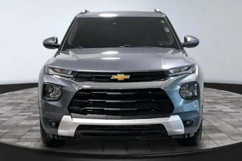 Photos of 2021 Chevrolet TrailBlazer LT for sale in Roanoke, IN at Southwest Auto Sales
