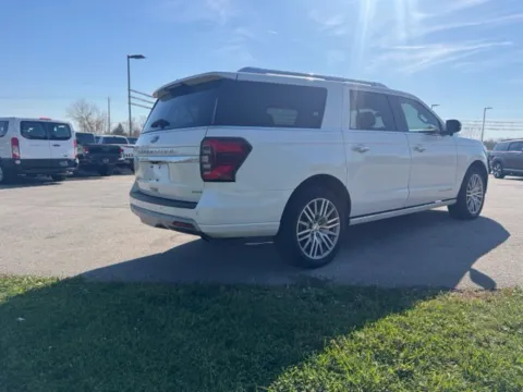 More photos of 2022 Ford Expedition Max Platinum at Southwest Auto Sales, IN