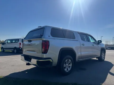 More photos of 2021 GMC Sierra 1500 SLE at Southwest Auto Sales, IN