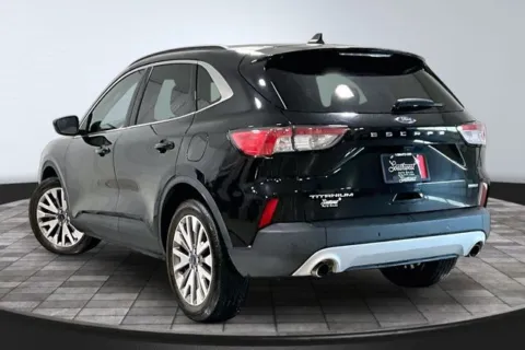 More photos of 2022 Ford Escape Hybrid Titanium at Southwest Auto Sales, IN