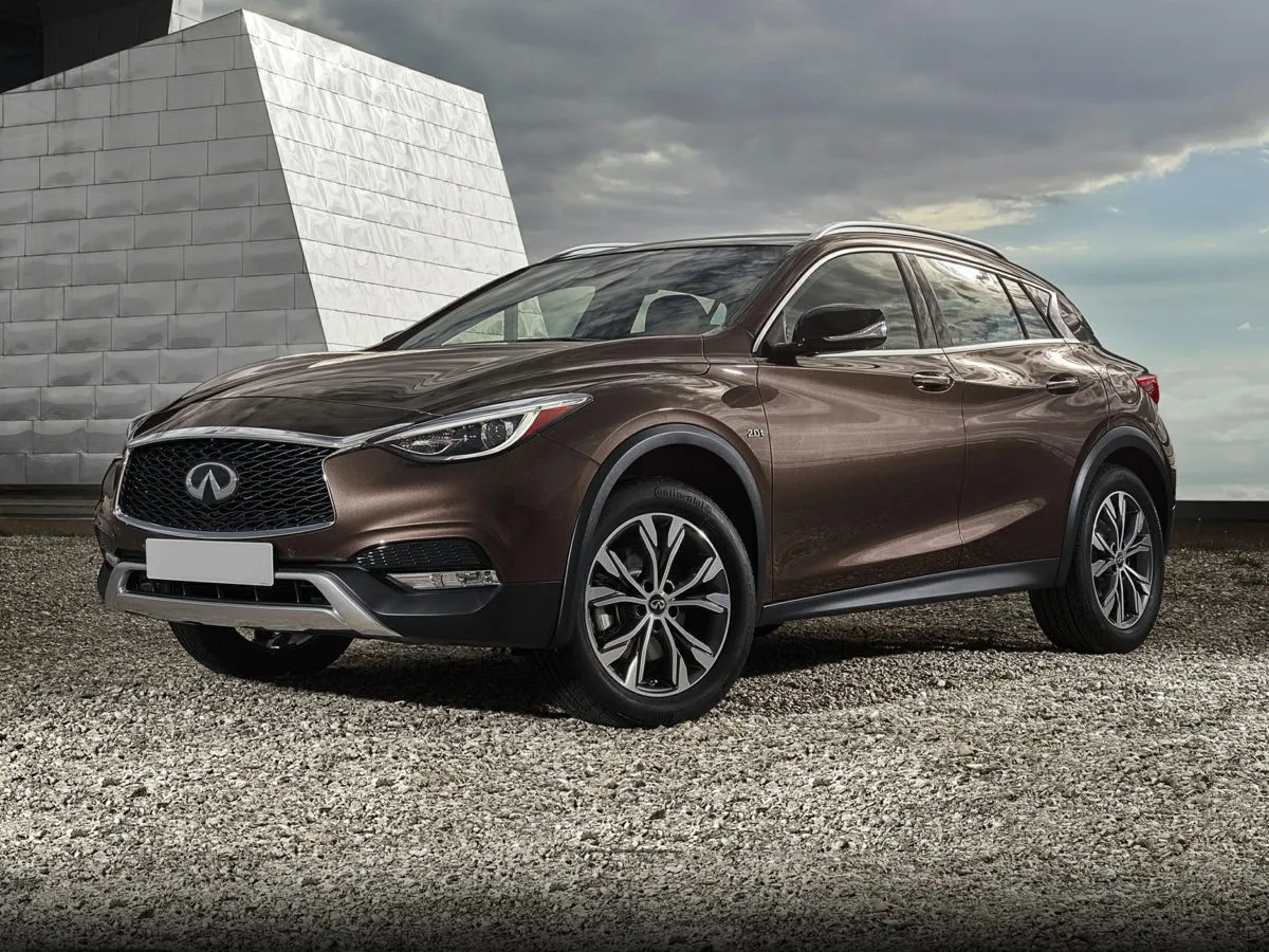 2018 INFINITI QX30 ESSENTIAL for sale in Roanoke, IN