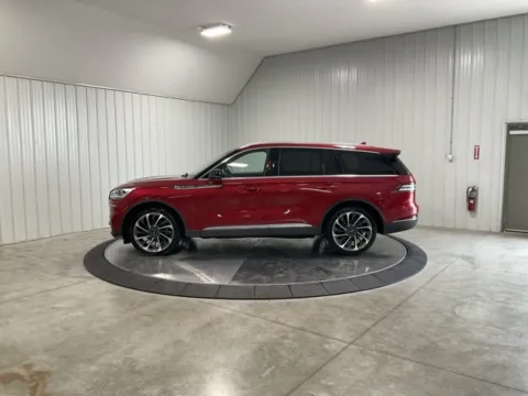 More photos of 2020 Lincoln Aviator Reserve at Southwest Auto Sales, IN