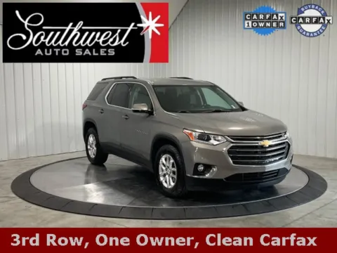 Gray 2019 Chevrolet Traverse LT for sale in Roanoke, IN