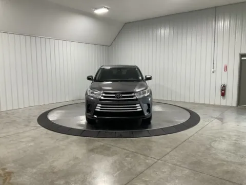 Another view of 2018 Toyota Highlander LE for sale in Roanoke, IN at Southwest Auto Sales