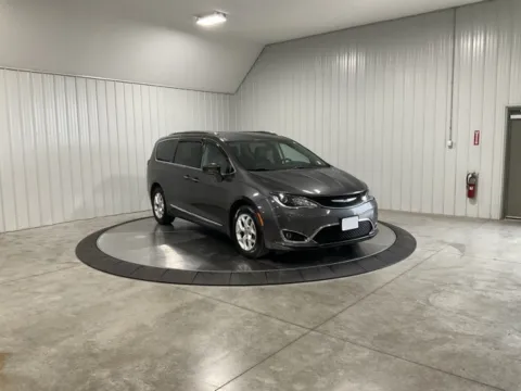 Photos of 2020 Chrysler Pacifica Touring L Plus for sale in Roanoke, IN at Southwest Auto Sales