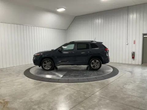 More photos of 2017 Jeep Cherokee 75th Anniversary Edition at Southwest Auto Sales, IN