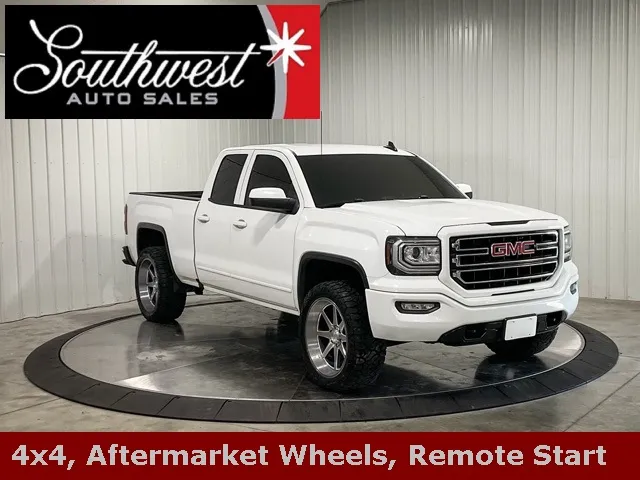 White 2018 GMC Sierra 1500 for sale in Roanoke, IN
