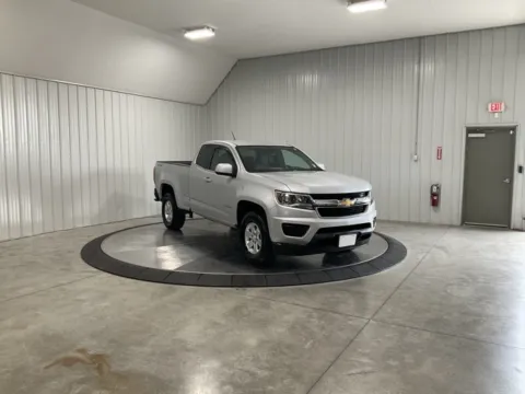 Photos of 2020 Chevrolet Colorado Work Truck for sale in Roanoke, IN at Southwest Auto Sales