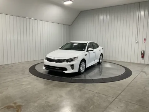 More photos of 2018 Kia Optima S at Southwest Auto Sales, IN