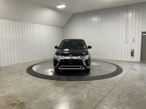 Another view of 2019 Mitsubishi Outlander ES for sale in Roanoke, IN at Southwest Auto Sales