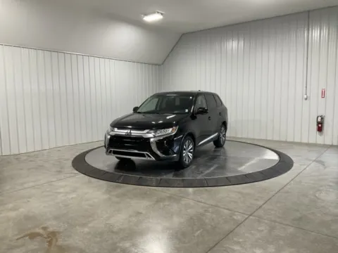 More photos of 2019 Mitsubishi Outlander ES at Southwest Auto Sales, IN