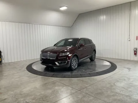 More photos of 2019 Lincoln Nautilus Reserve at Southwest Auto Sales, IN