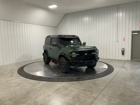 Photos of 2022 Ford Bronco for sale in Roanoke, IN at Southwest Auto Sales