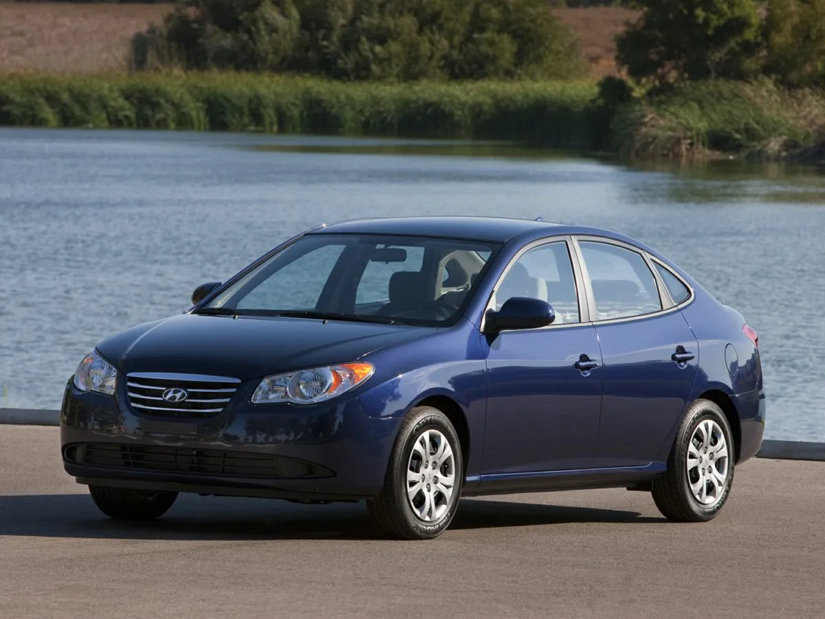 2010 Hyundai Elantra GLS for sale in Roanoke, IN