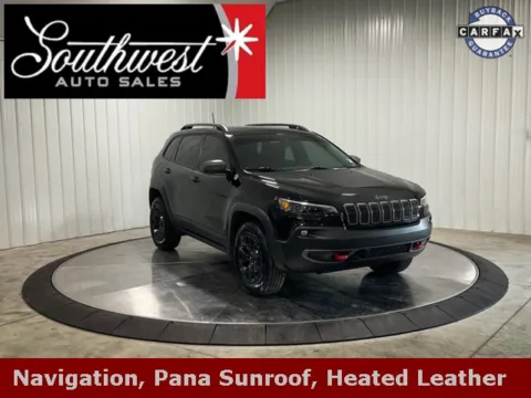 Black 2021 Jeep Cherokee Trailhawk for sale in Roanoke, IN