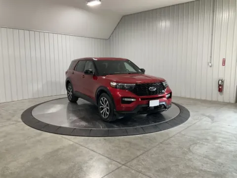 Photos of 2022 Ford Explorer ST for sale in Roanoke, IN at Southwest Auto Sales