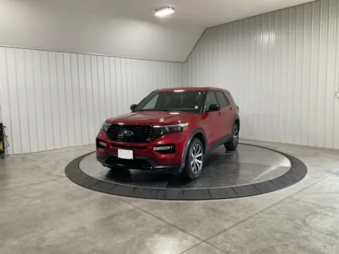 More photos of 2022 Ford Explorer ST at Southwest Auto Sales, IN