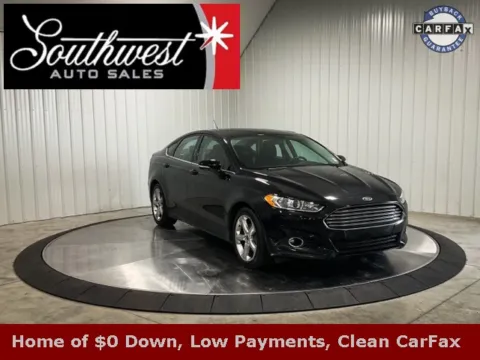 Black 2013 Ford Fusion SE for sale in Roanoke, IN