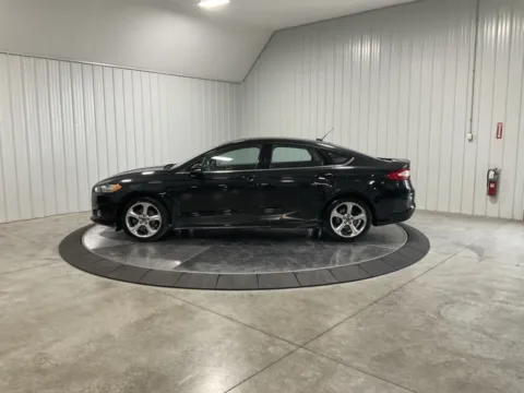 More photos of 2013 Ford Fusion SE at Southwest Auto Sales, IN