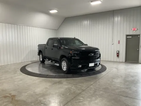 Photos of 2019 Chevrolet Silverado 1500 RST for sale in Roanoke, IN at Southwest Auto Sales