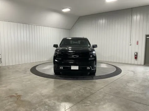 Another view of 2019 Chevrolet Silverado 1500 RST for sale in Roanoke, IN at Southwest Auto Sales