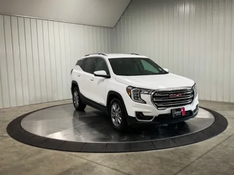 Photos of 2022 GMC Terrain SLT for sale in Roanoke, IN at Southwest Auto Sales
