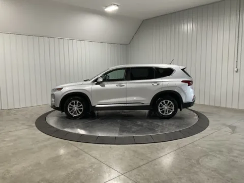 More photos of 2019 Hyundai Santa Fe SE at Southwest Auto Sales, IN