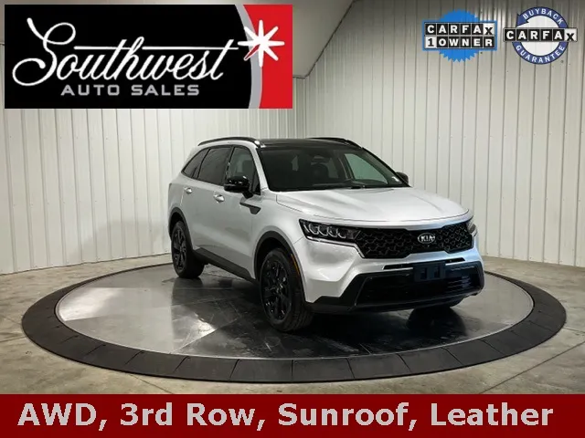 Silver 2021 Kia Sorento S for sale in Roanoke, IN