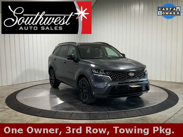 Gray 2021 Kia Sorento S for sale in Roanoke, IN