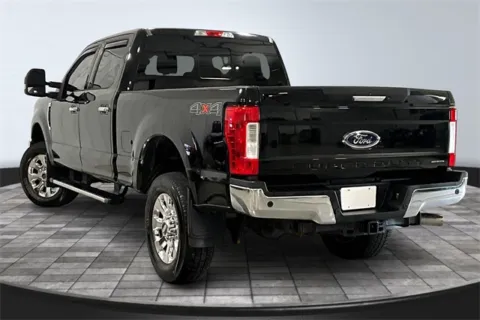 More photos of 2017 Ford F-250SD Lariat at Southwest Auto Sales, IN