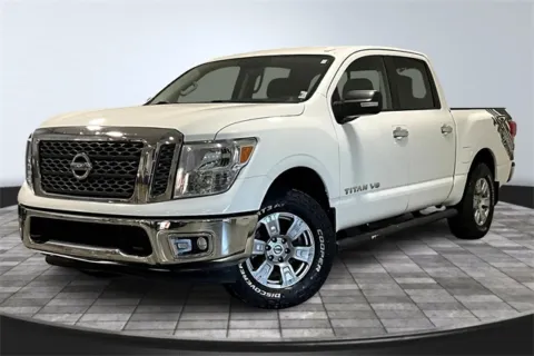 Another view of 2018 Nissan Titan SL for sale in Roanoke, IN at Southwest Auto Sales