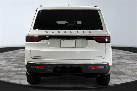 More photos of 2022 Jeep Wagoneer Series II at Southwest Auto Sales, IN