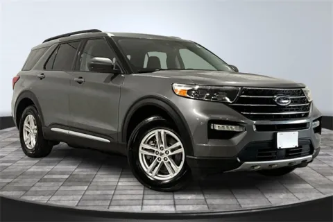 Gray 2022 Ford Explorer XLT for sale in Roanoke, IN