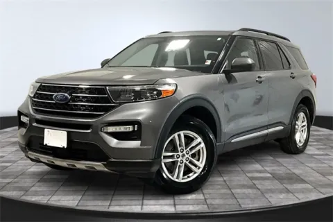Another view of 2022 Ford Explorer XLT for sale in Roanoke, IN at Southwest Auto Sales