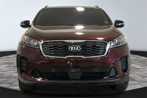 Photos of 2020 Kia Sorento S for sale in Roanoke, IN at Southwest Auto Sales