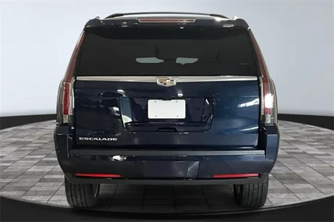 More photos of 2020 Cadillac Escalade ESV Luxury at Southwest Auto Sales, IN