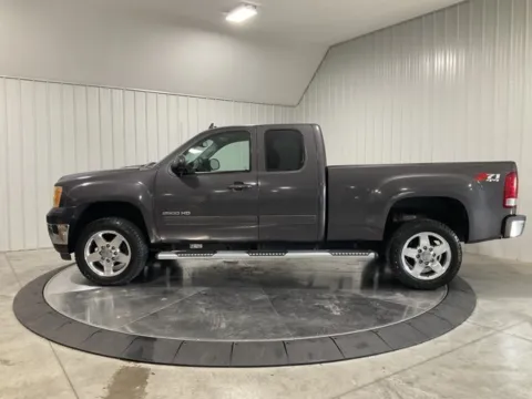 More photos of 2011 GMC Sierra 2500HD SLT at Southwest Auto Sales, IN