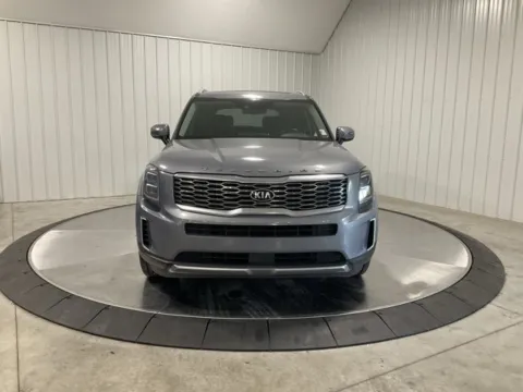 Photos of 2021 Kia Telluride EX for sale in Roanoke, IN at Southwest Auto Sales