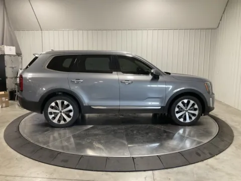 More photos of 2021 Kia Telluride EX at Southwest Auto Sales, IN