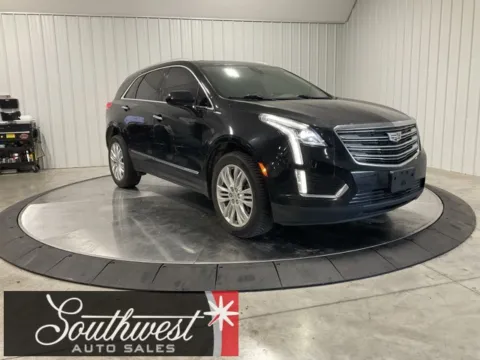 Black 2017 Cadillac XT5 Premium Luxury for sale in Roanoke, IN