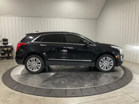 Photos of 2017 Cadillac XT5 Premium Luxury for sale in Roanoke, IN at Southwest Auto Sales