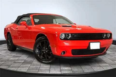 Orange 2022 Dodge Challenger SXT for sale in Roanoke, IN