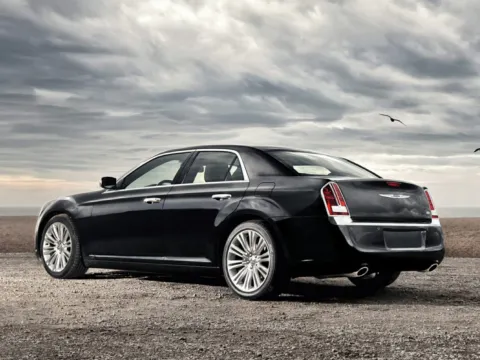 Black 2014 Chrysler 300 for sale in Roanoke, IN